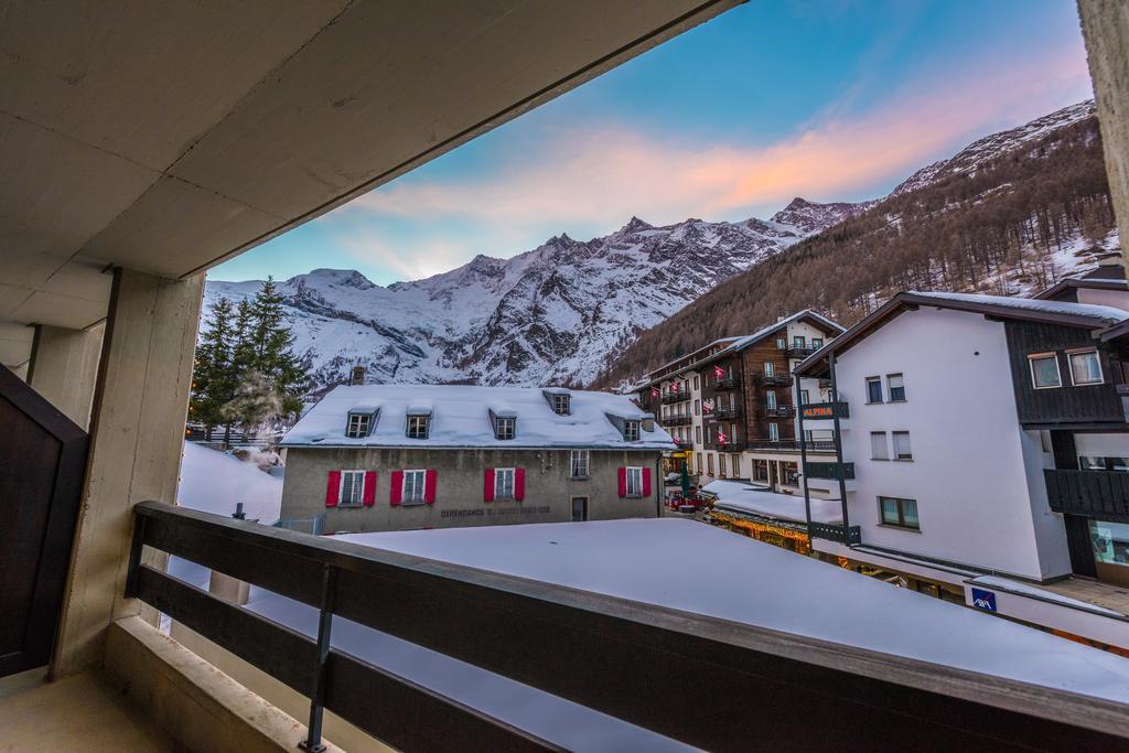 Hostel Walser Saas-Fee Bagian luar foto